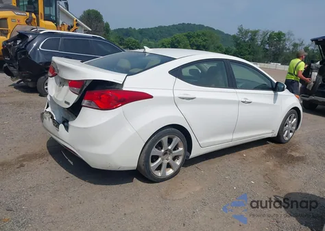 2013 Hyundai Elantra Limited z USA, uszkodzony, nr VIN 5NPDH4AE7DH446960